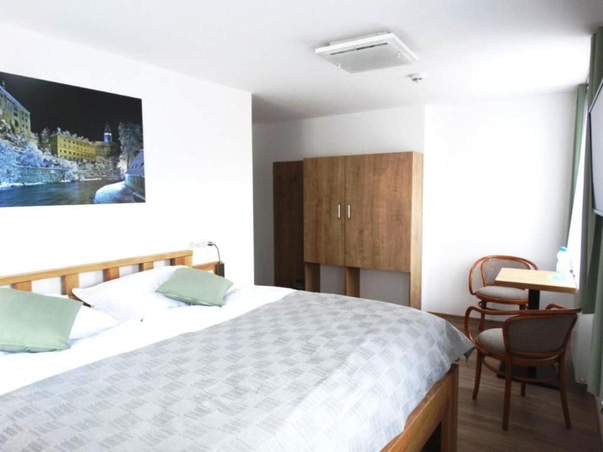 Hotel Garni Villa Areka Чеський Крумлов Екстер'єр фото