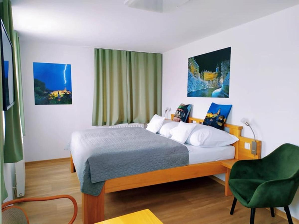 Hotel Garni Villa Areka Чеський Крумлов Екстер'єр фото
