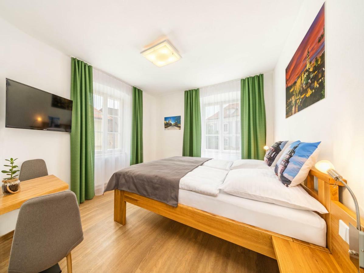 Hotel Garni Villa Areka Чеський Крумлов Екстер'єр фото